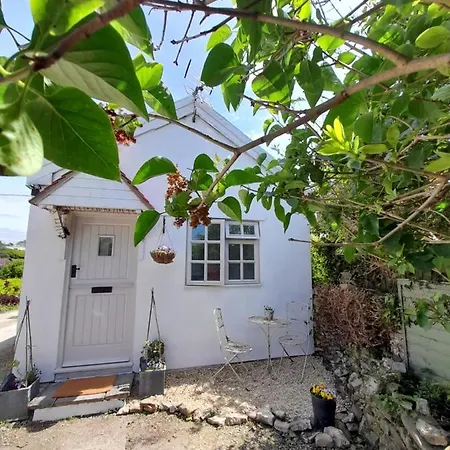 My Little Studio Farmborough Exterior photo